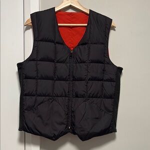 Double Sided Sleek Black/Red Puffer Vest